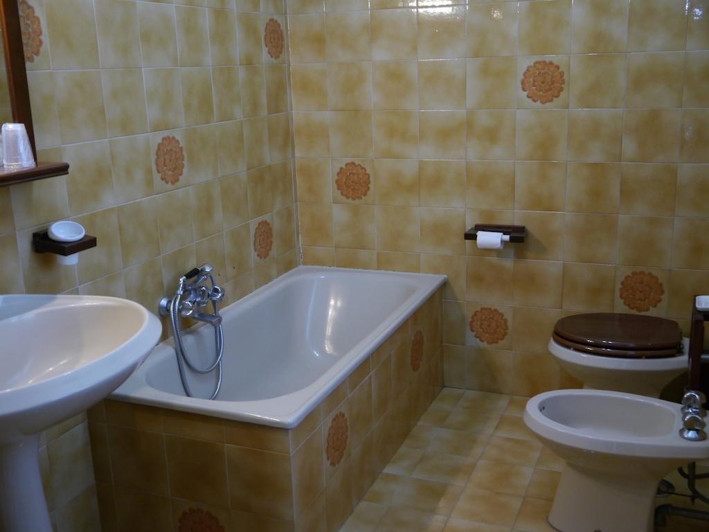 Agriturismo Le Stiacce Saturnia Rum bild