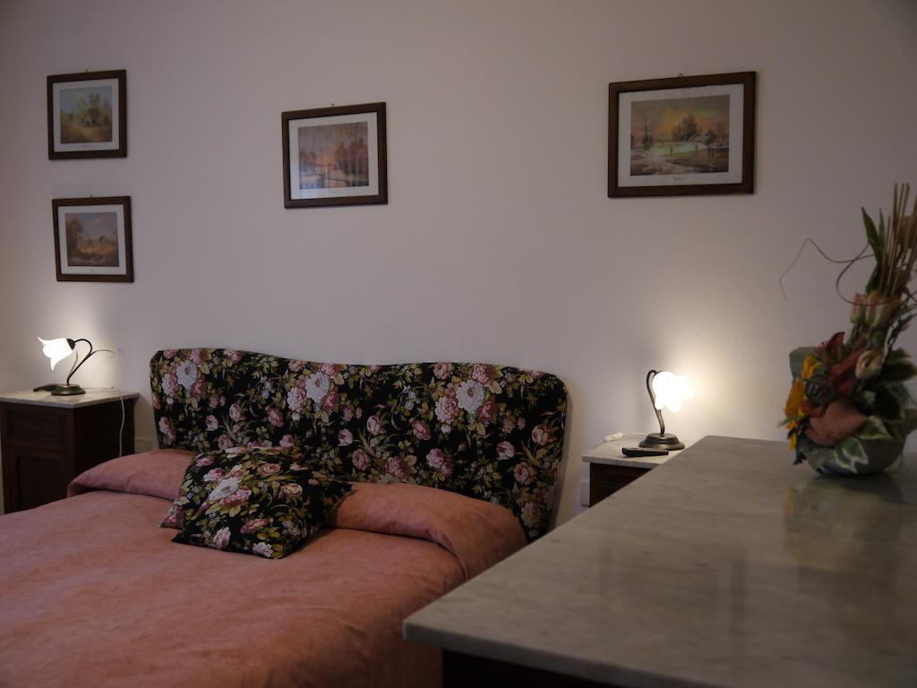 Agriturismo Le Stiacce Saturnia Rum bild